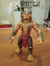 *HH* Action figure Small