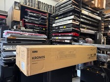 Korg Kronos 3 61-key Music