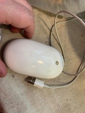 Apple A1152 Optical Mouse