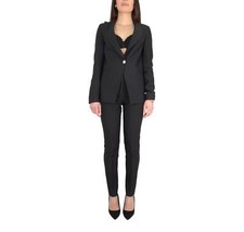 MDM Mademoiselle du Monde Suit