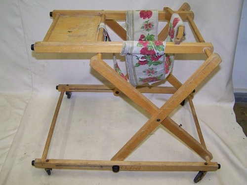Vecchio sedia per bambini - vecchio,