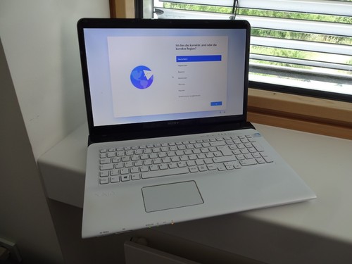 Sony vaio sve1712c1ew - sony,