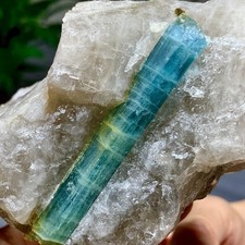 1,69 libbre raro!Esemplare di cristallo grezzo acquamarina a forma di prisma naturale bellissimo grezzo
