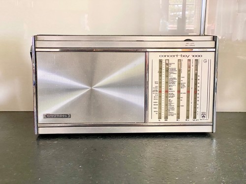 Radio valigetta grundig - a,