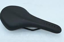 Sella CUBE Natural Fit Venec