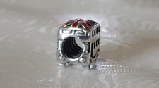 Charm Pandora in argento sterling Union Jack autobus a due piani