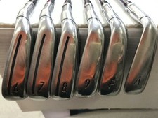 TaylorMade SIM2 MAX Set di