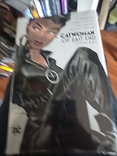 Catwoman east end omnibus - catwoman,
