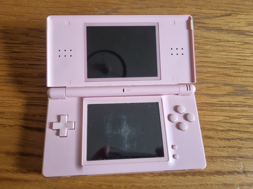 Console portatile rosa