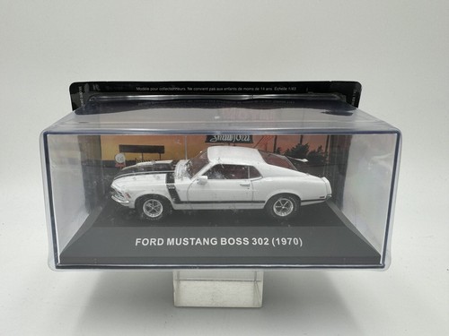 Die cast ford mustang - die,