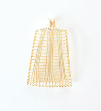 Ciondolo pendente in filigrana