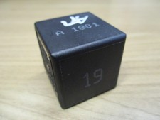 Relay 19 wiper relay VW Polo