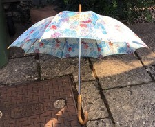 Bellissimo ombrello alto