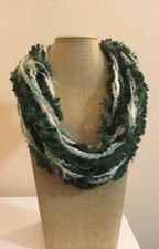 Sciarpa collana, scaldacollo, collana fatta a mano, sciarpa misto lana