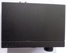 QED MB46 STEREO MICROPHONE AMPLIFIER (SENZA CONFEZIONE E GOMMINI SOTTO)