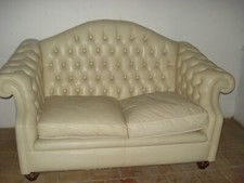 Divano Chesterfield 2 posti in pelle