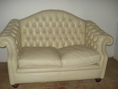 Divano chesterfield posti - posti, in
