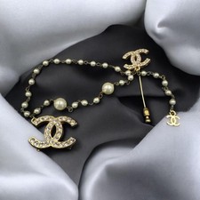 CHANEL Spilla catena finta