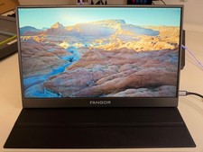 FANGOR BX156 15.6” Portable