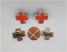 2 distintivi Croce Rossa