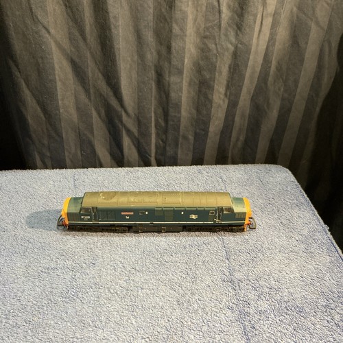 Locomotiva treno vintage scala