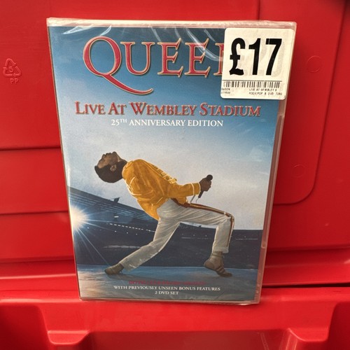 Queen live wembley - wembley, stadium