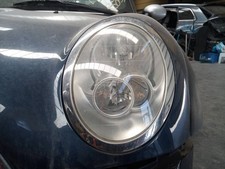 FRONT LEFT HEADLIGHT / 2534967