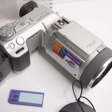 Sony Cyber-shot DSC-F717 5,0