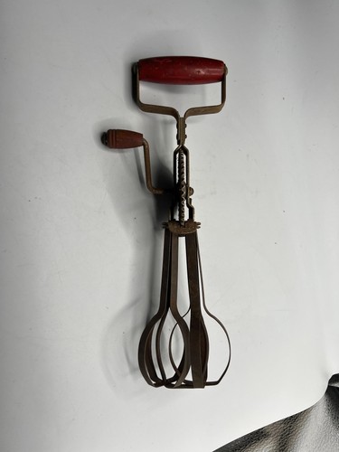 Vintage metal manual - manual, egg