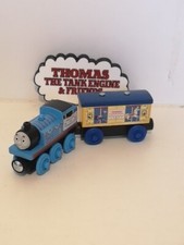 Rara ferrovia in legno Thomas