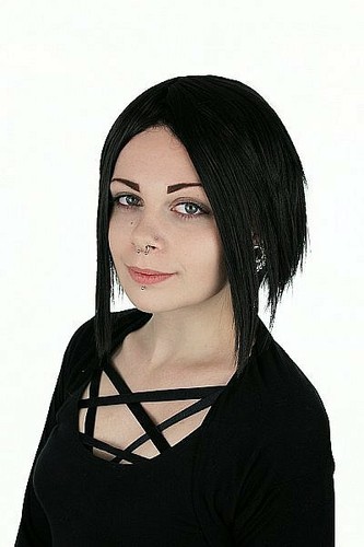 Parrucca nera capelli corti