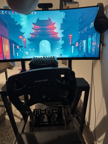 Postazione simracing con