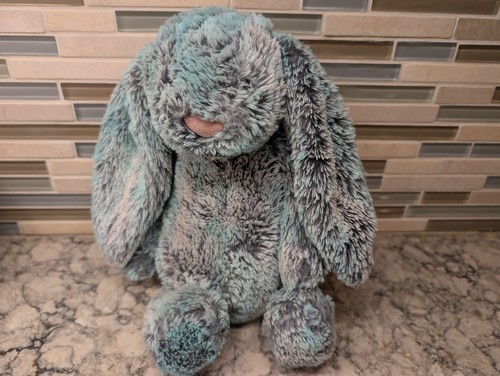 Peluche coniglietto timido