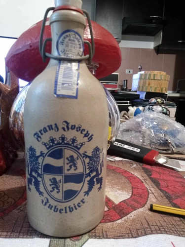 Bottiglia vintage birra franz - bottiglia,