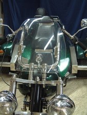 Parabrezza "Highway" per