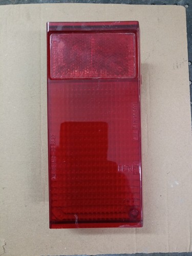 Plastica fanale posteriore - plastica,