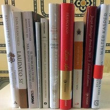 Lotto di libri su argomenti