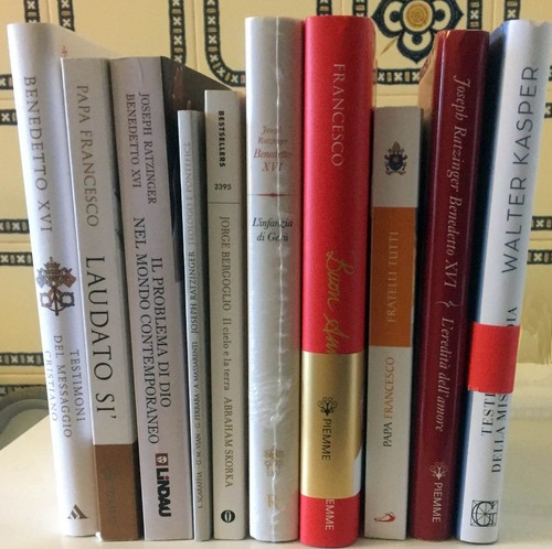 Lotto libri argomenti - di, su
