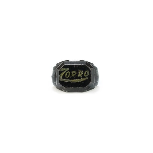 Anello giocattolo vintage