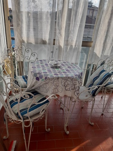 Tavolo rotondo - tavolo, da
