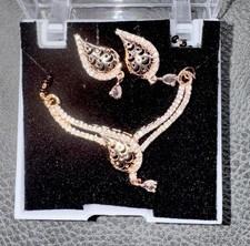 Set collana e orecchini