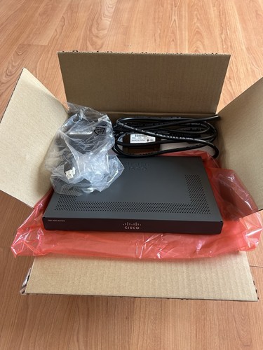Router cisco isr 900 c926 - isr, c926-4p