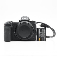Nikon mirrorless digital - 7,
