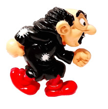 PUFFI Smurfs - GARGAMELLA 1983 Peyo Wallace & c. Hk pvc figure 2D clip pin