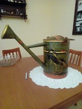  Antico Innaffiatoio zincato ,restaurato ,decoupage di alta scuola dell'arte. 