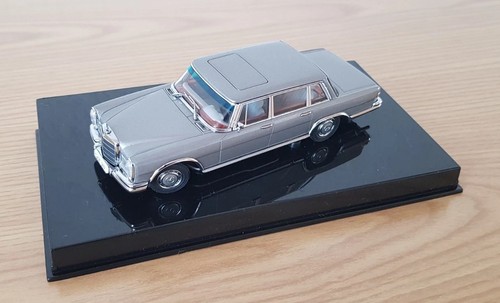 Autoart mercedes 600 - 1:43,