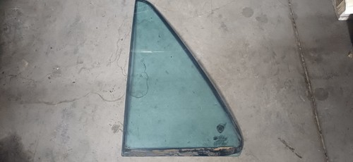 Vetro triangolo porta