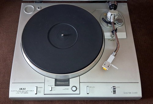 Akai q50c dlrect drive - akai, ap