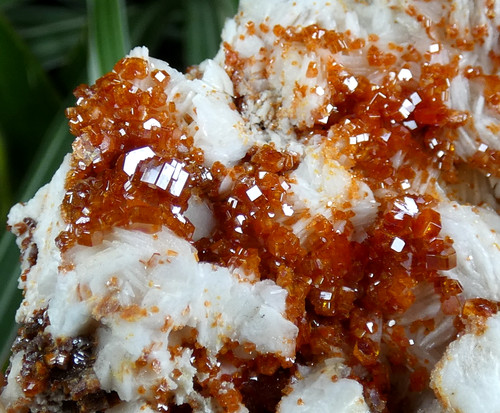Cristaux gemme vanadinite - cristaux,