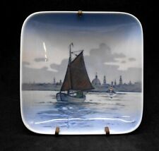 PIATTO DA COLLEZIONE ROYAL COPENHAGEN - INDSEJLINGEN TIL KOBENHAVN - N° 3466